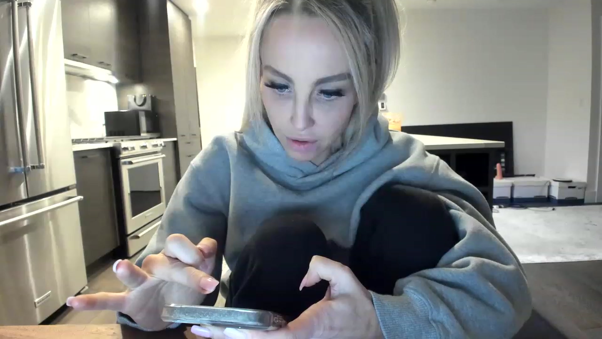 Gallery image thumbnail from Mollyboots's myfreecams stream on, 12/04/2022, 06:09 image 20 of 20