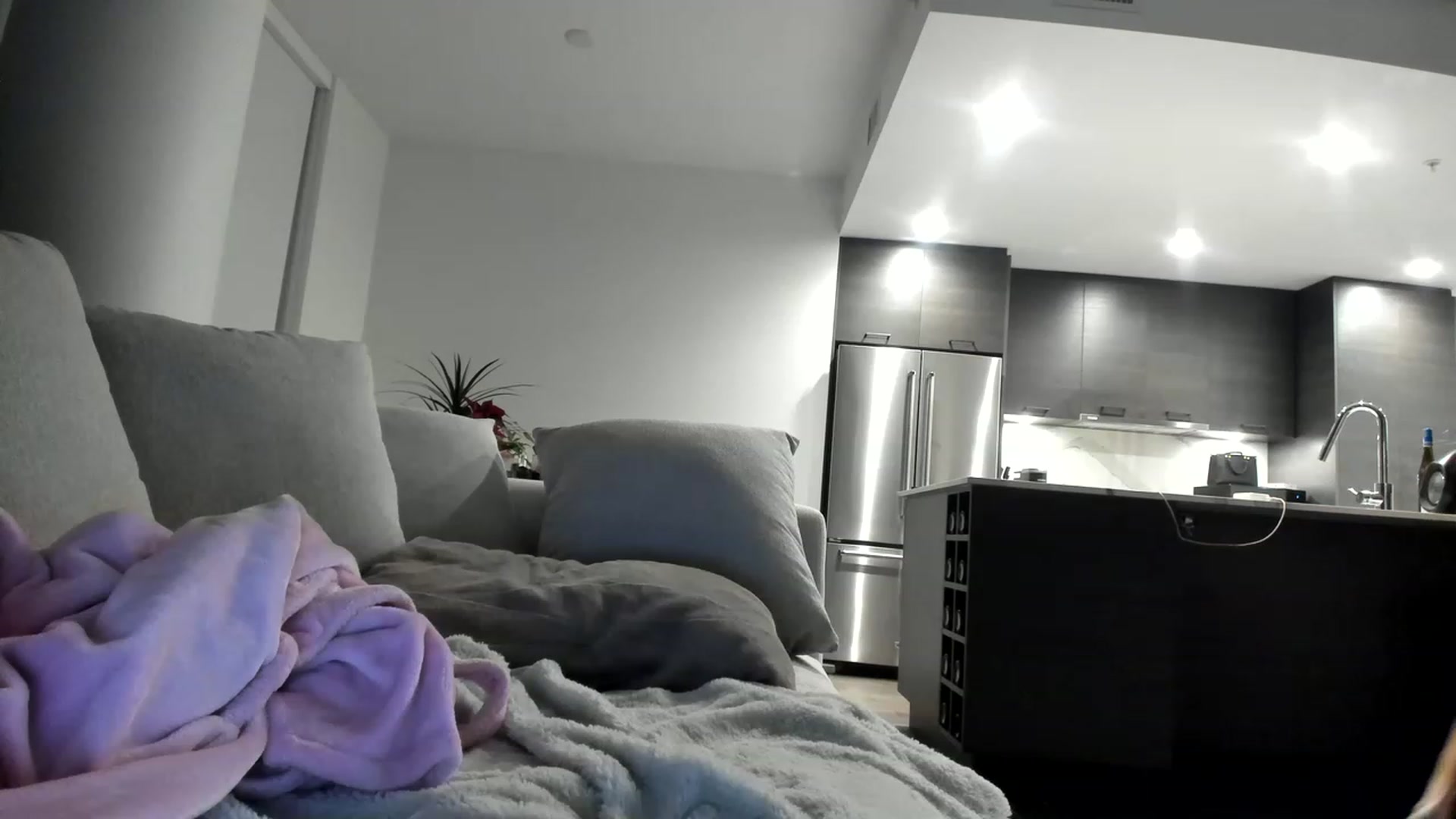 Gallery image thumbnail from Mollyboots's myfreecams stream on, 01/04/2023, 06:43 image 18 of 20