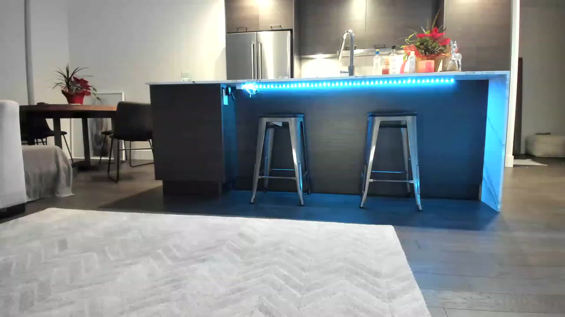 Gallery image thumbnail from Mollyboots's myfreecams stream on, 01/08/2023, 06:28 image 8 of 20
