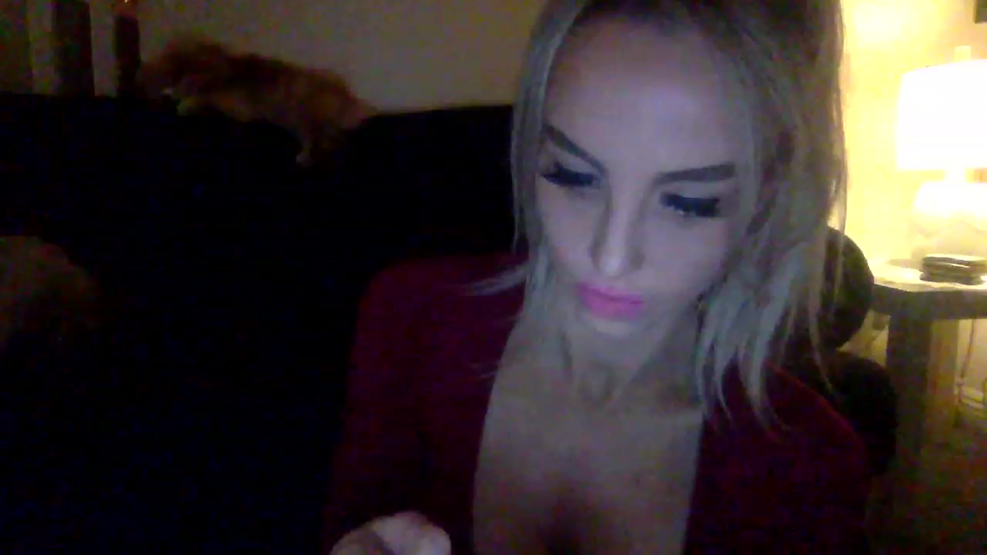 Gallery image thumbnail from Mollyboots's myfreecams stream on, 01/22/2023, 03:52 image 8 of 20