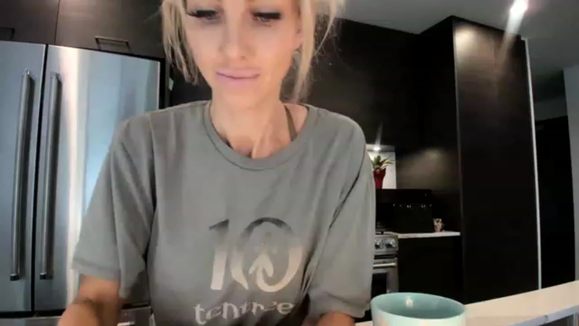 Gallery image thumbnail from Mollyboots's myfreecams stream on, 01/31/2023, 18:36 image 20 of 20