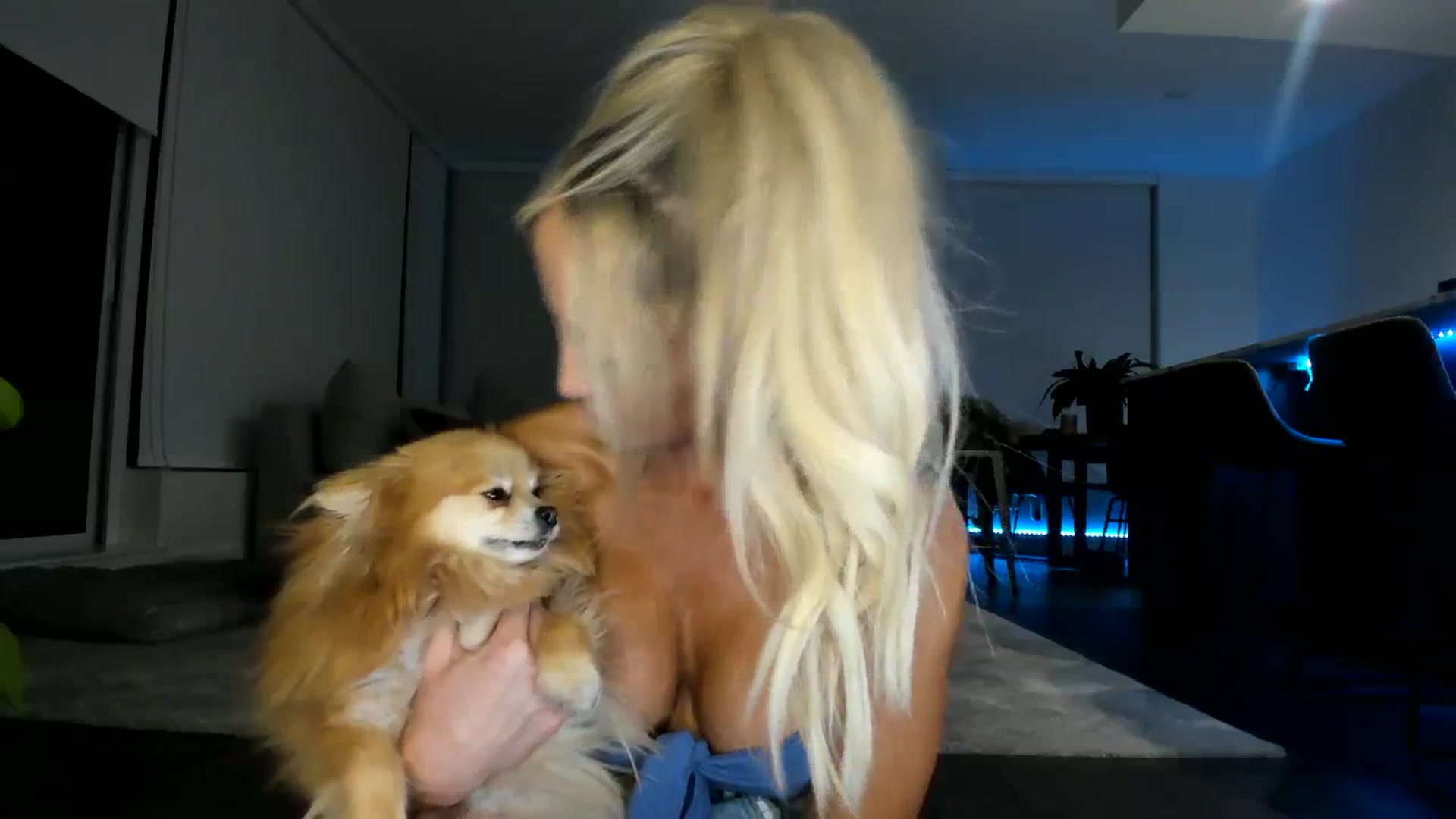 Gallery image thumbnail from Mollyboots's myfreecams stream on, 09/10/2023, 06:05 image 13 of 20