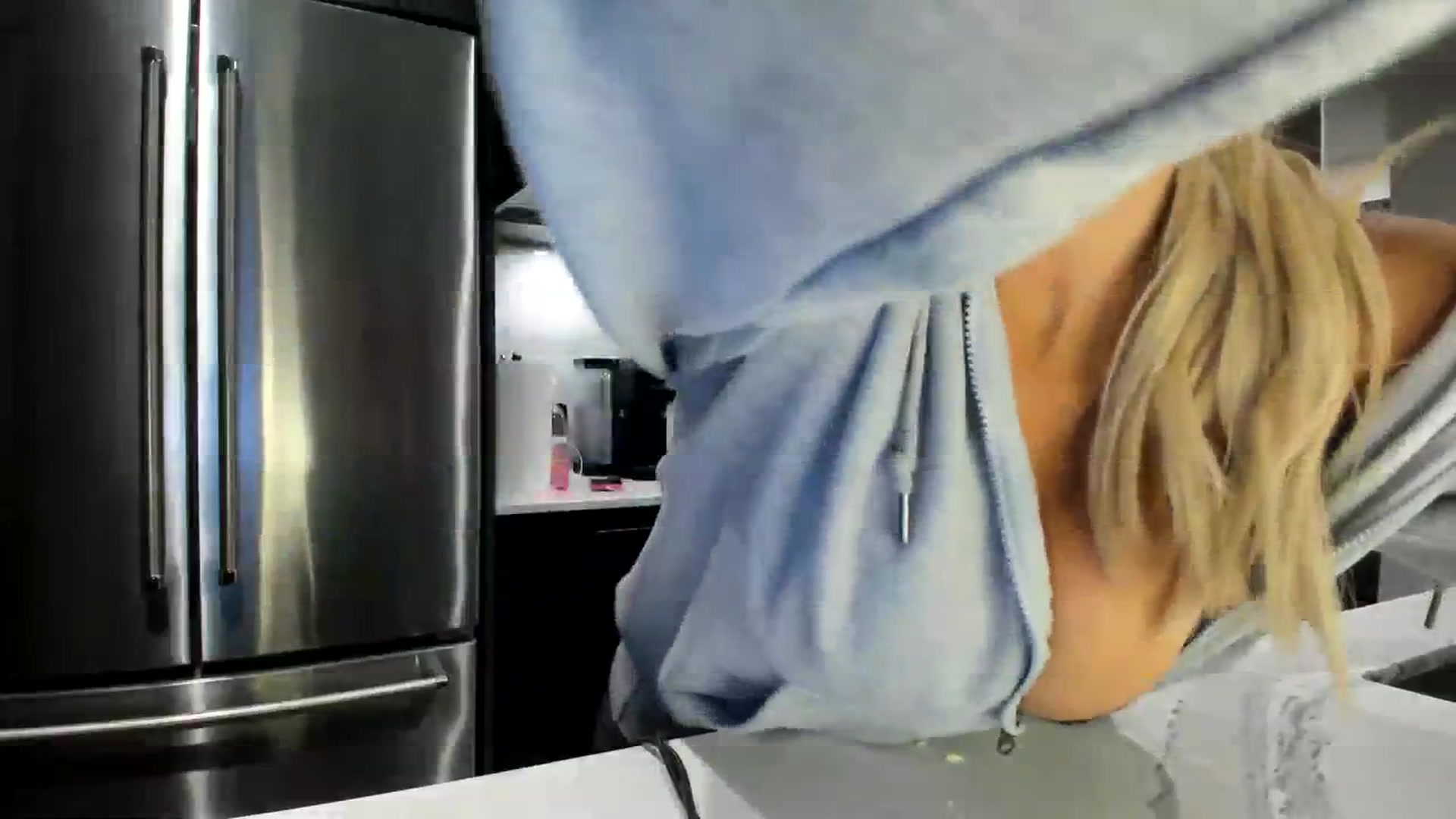 Gallery image thumbnail from Mollyboots's myfreecams stream on, 09/13/2023, 04:16 image 9 of 20