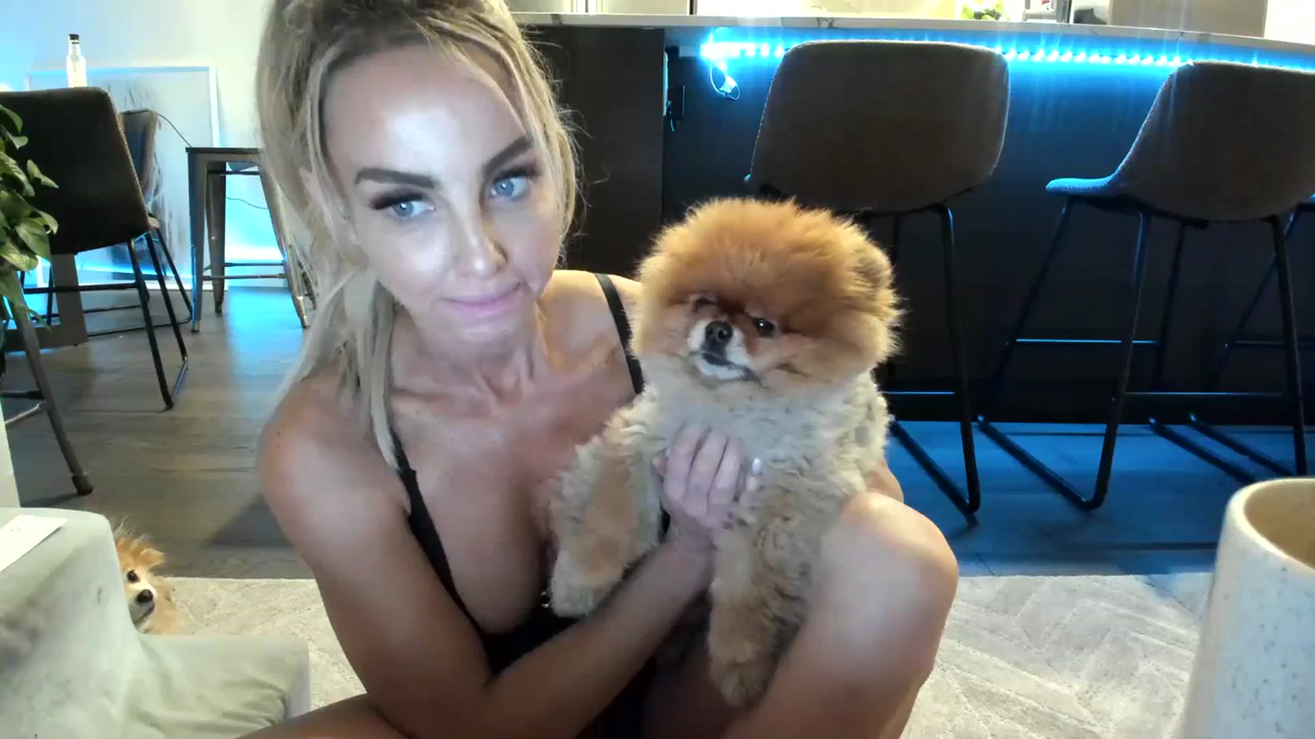 Gallery image thumbnail from Mollyboots's myfreecams stream on, 09/14/2023, 04:59 image 15 of 20