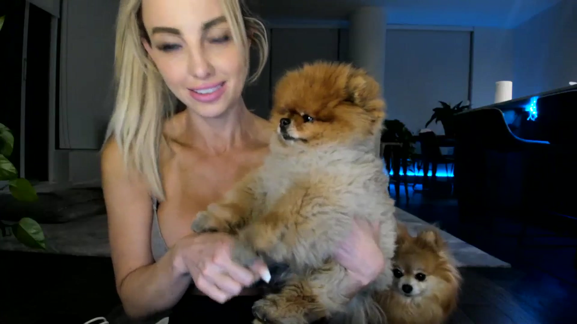 Gallery image thumbnail from Mollyboots's myfreecams stream on, 09/21/2023, 04:23 image 12 of 20