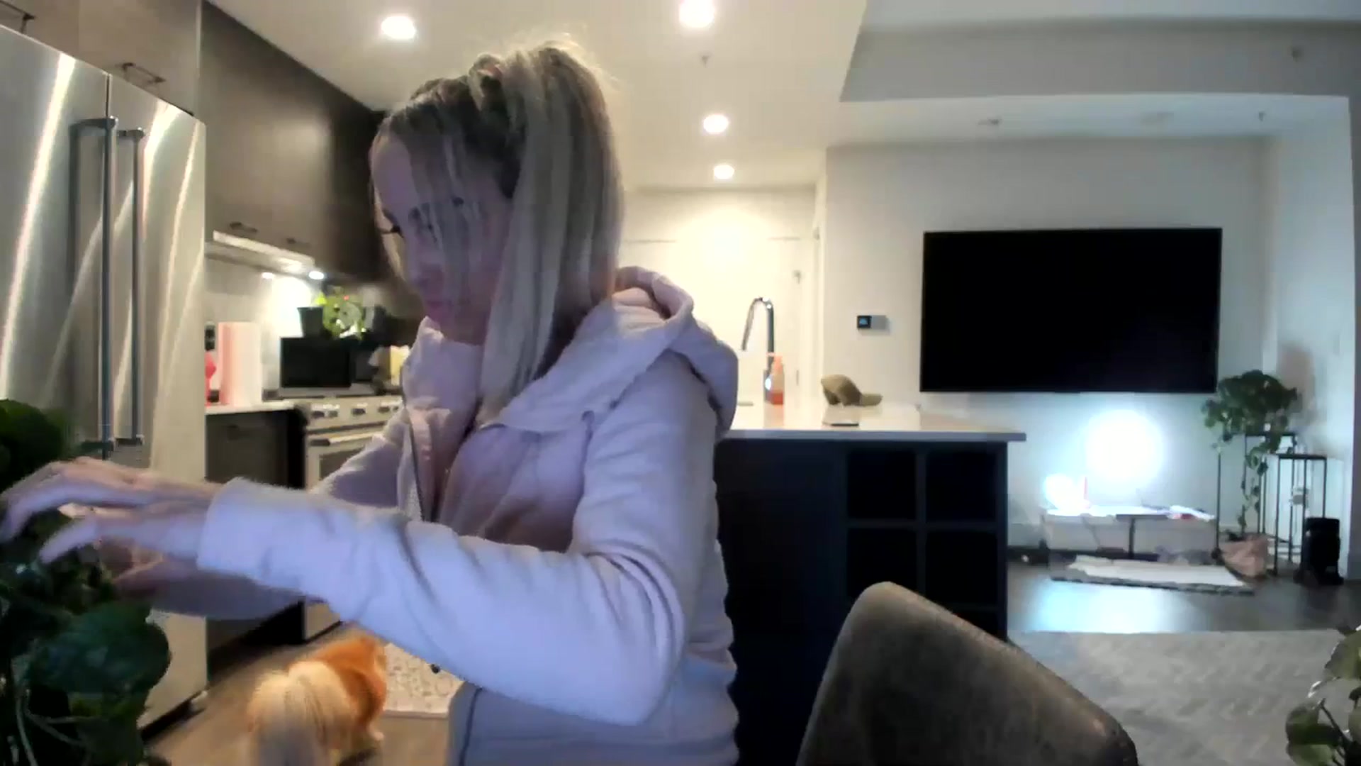 Gallery image thumbnail from Mollyboots's myfreecams stream on, 09/27/2023, 02:22 image 2 of 20