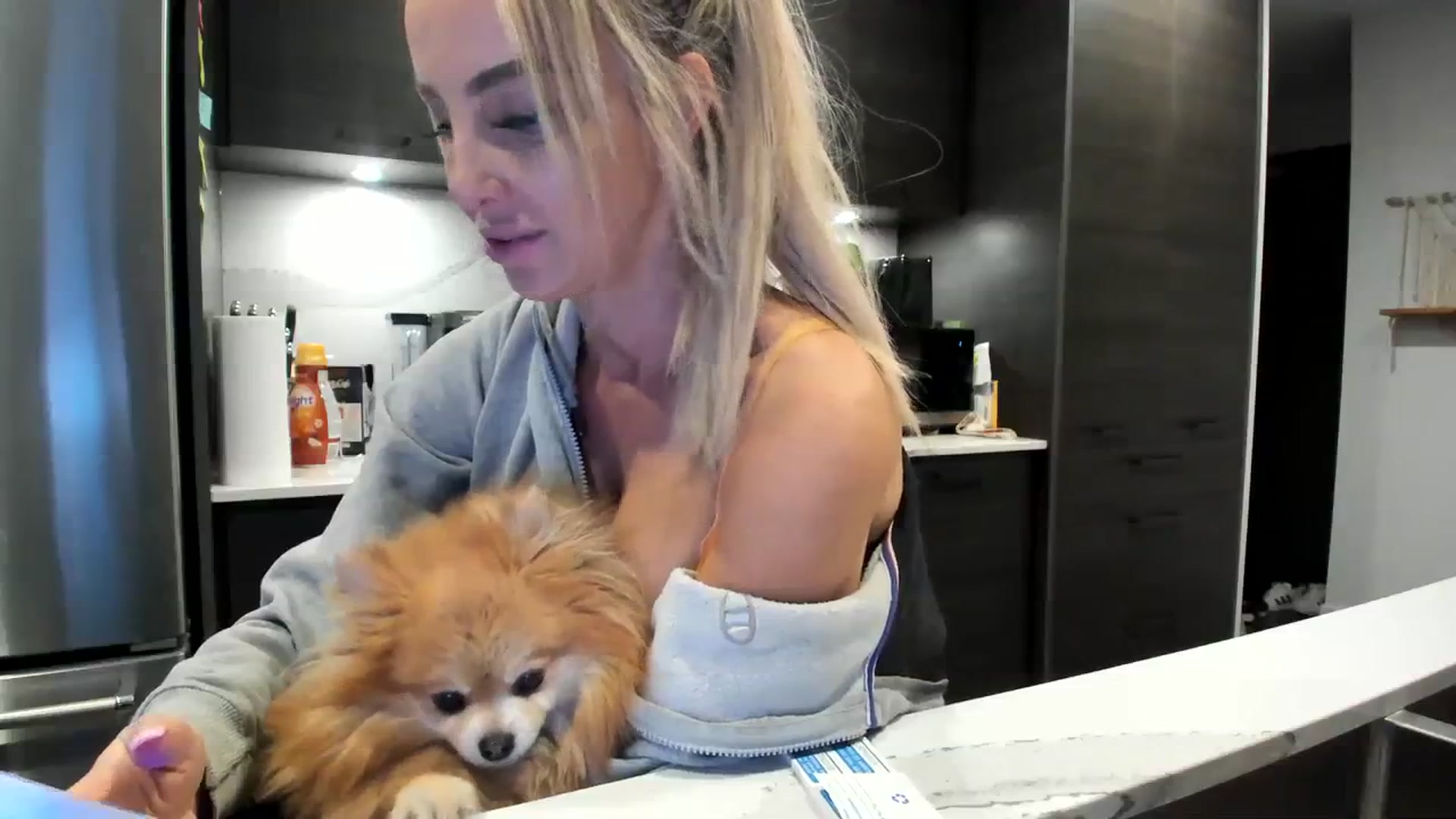 Gallery image thumbnail from Mollyboots's myfreecams stream on, 10/14/2023, 04:43 image 2 of 20