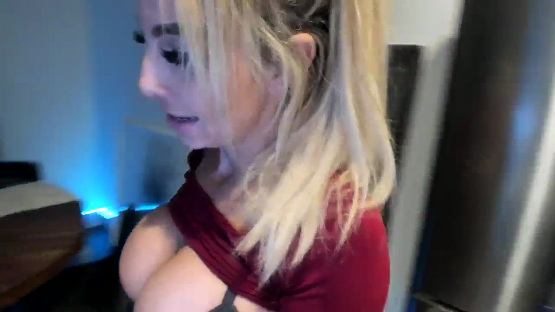 Gallery image thumbnail from Mollyboots's myfreecams stream on, 11/06/2023, 04:36 image 16 of 20