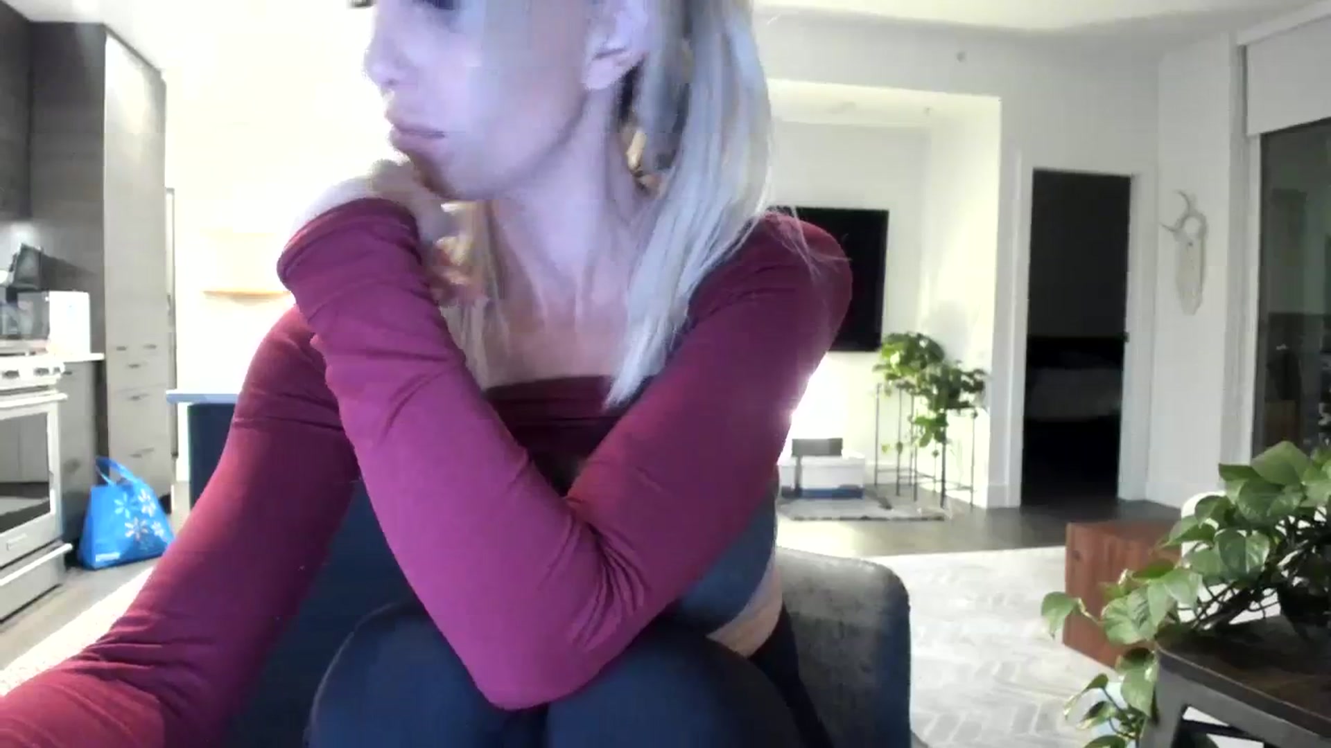 Gallery image thumbnail from Mollyboots's myfreecams stream on, 11/06/2023, 04:36 image 2 of 20