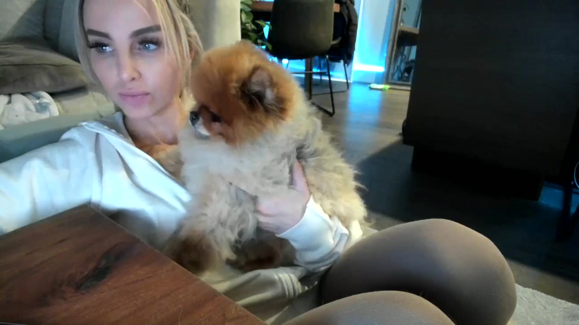Gallery image thumbnail from Mollyboots's myfreecams stream on, 11/21/2023, 04:05 image 19 of 20