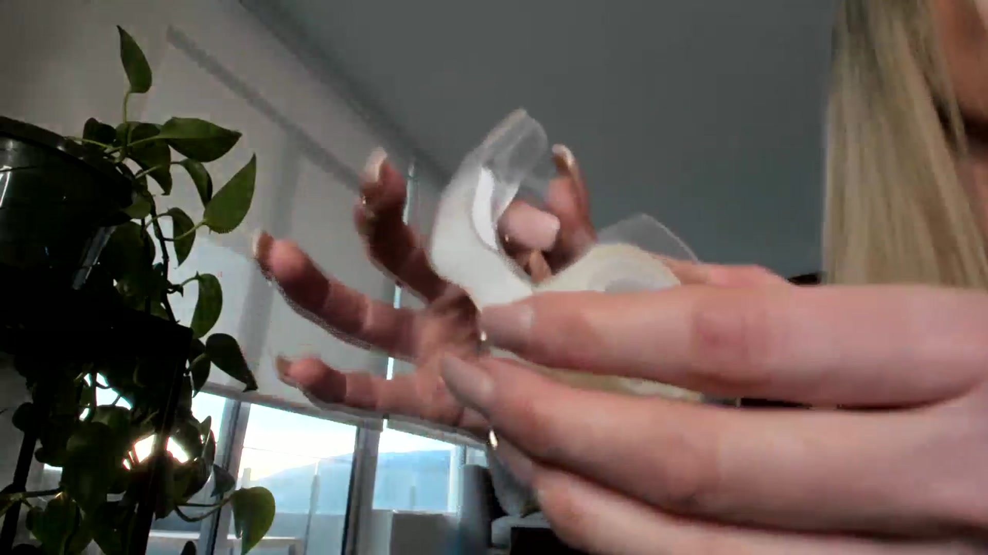 Gallery image thumbnail from Mollyboots's myfreecams stream on, 11/22/2023, 24:01 image 9 of 20