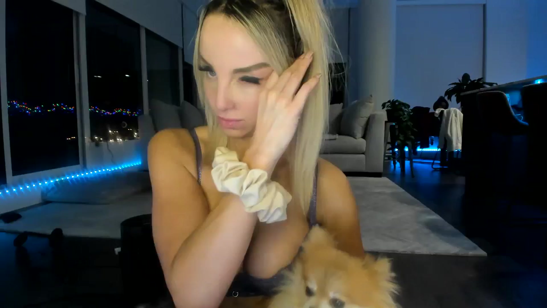 Gallery image thumbnail from Mollyboots's myfreecams stream on, 12/07/2023, 04:33 image 17 of 20