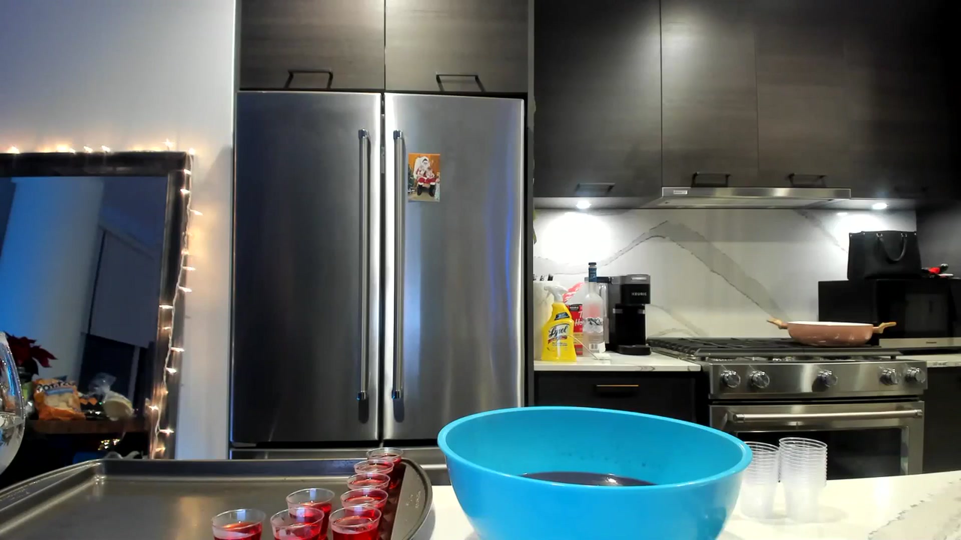 Gallery image thumbnail from Mollyboots's myfreecams stream on, 12/25/2023, 02:31 image 6 of 20