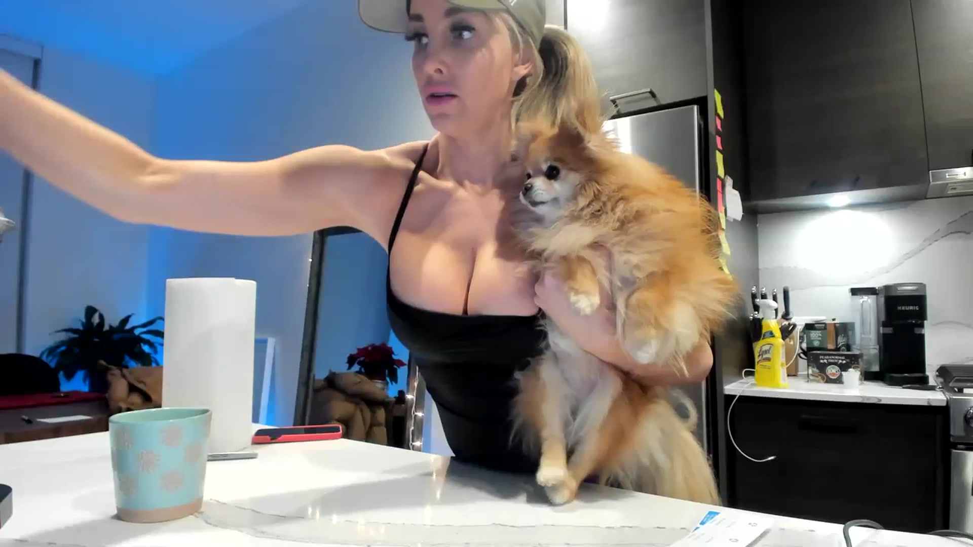 Gallery image thumbnail from Mollyboots's myfreecams stream on, 01/01/2024, 06:29 image 5 of 20