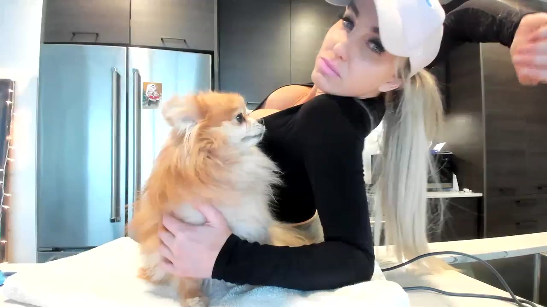 Gallery image thumbnail from Mollyboots's myfreecams stream on, 01/03/2024, 18:43 image 11 of 20