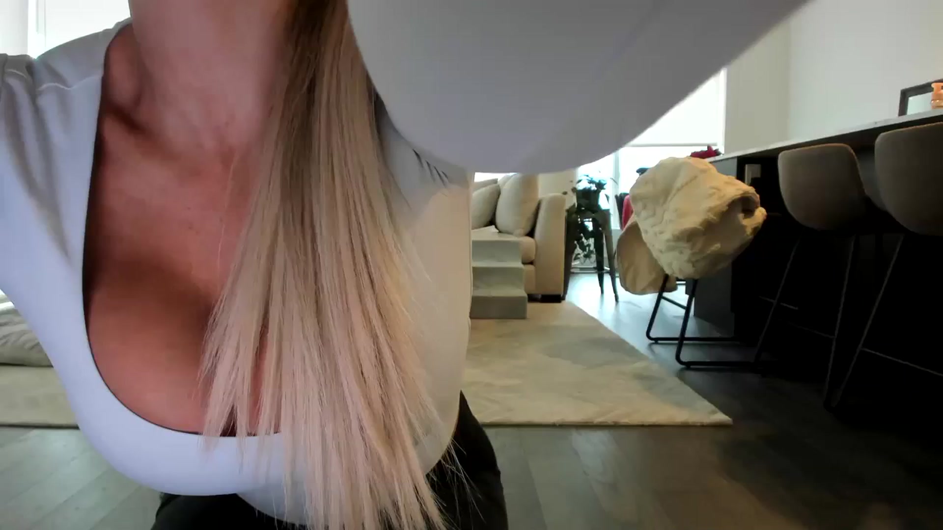 Gallery image thumbnail from Mollyboots's myfreecams stream on, 01/05/2024, 20:35 image 6 of 20