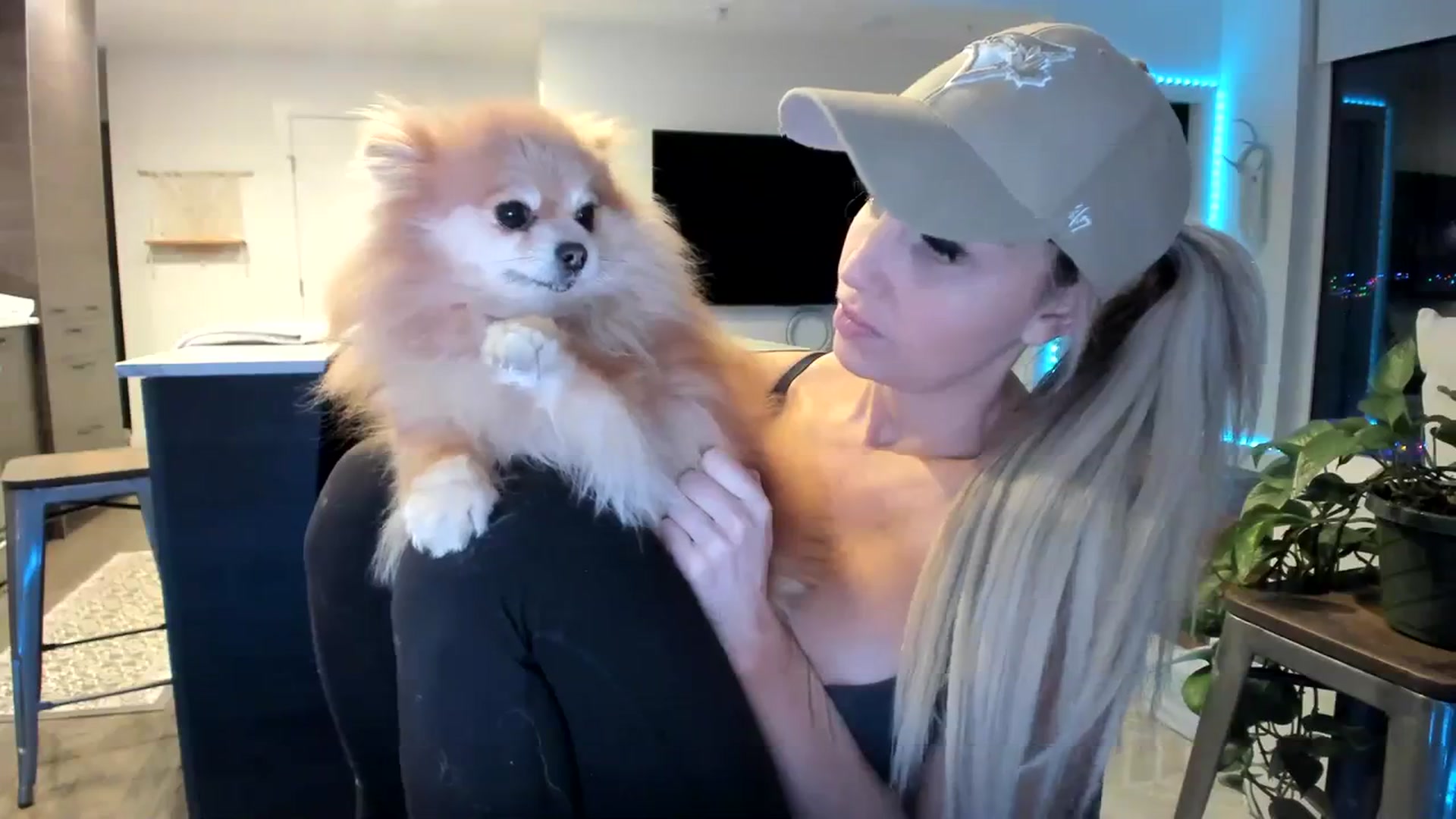 Gallery image thumbnail from Mollyboots's myfreecams stream on, 01/06/2024, 05:07 image 20 of 20