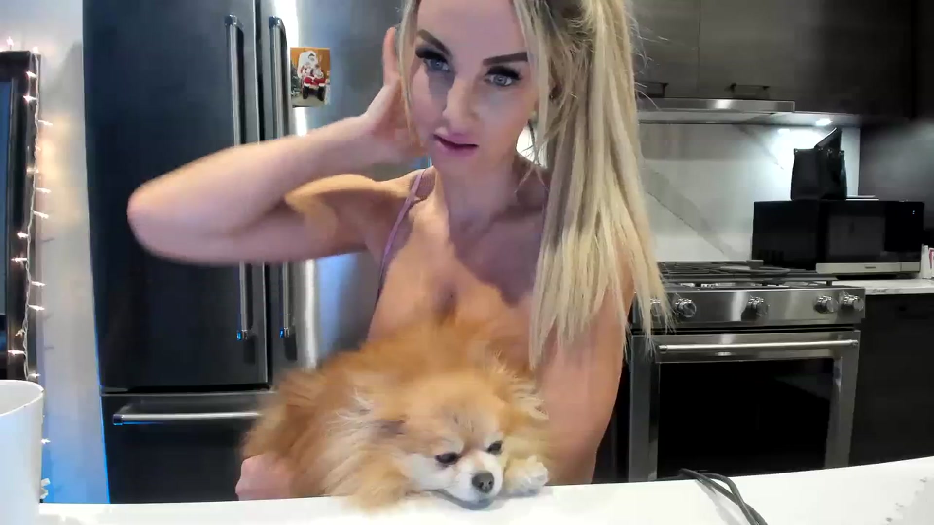 Gallery image thumbnail from Mollyboots's myfreecams stream on, 01/10/2024, 05:11 image 15 of 20