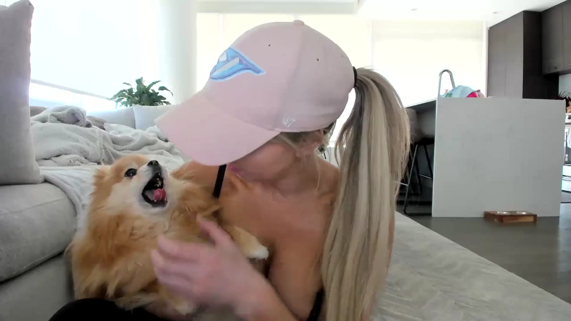 Gallery image thumbnail from Mollyboots's myfreecams stream on, 02/23/2024, 22:07 image 19 of 20