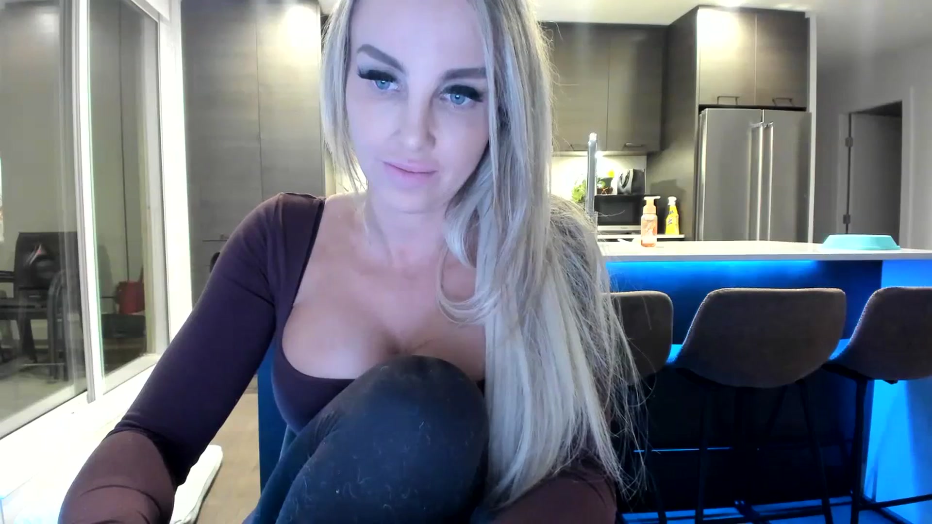 Gallery image thumbnail from Mollyboots's myfreecams stream on, 02/25/2024, 05:38 image 18 of 20