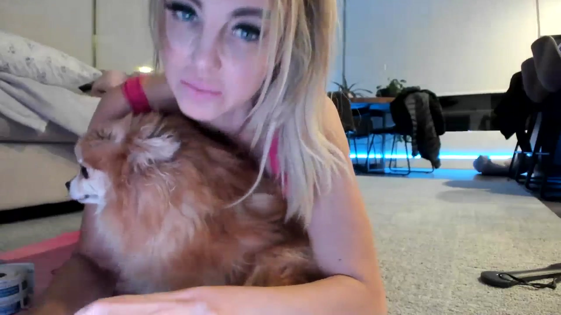 Gallery image thumbnail from Mollyboots's myfreecams stream on, 03/08/2024, 05:03 image 17 of 20