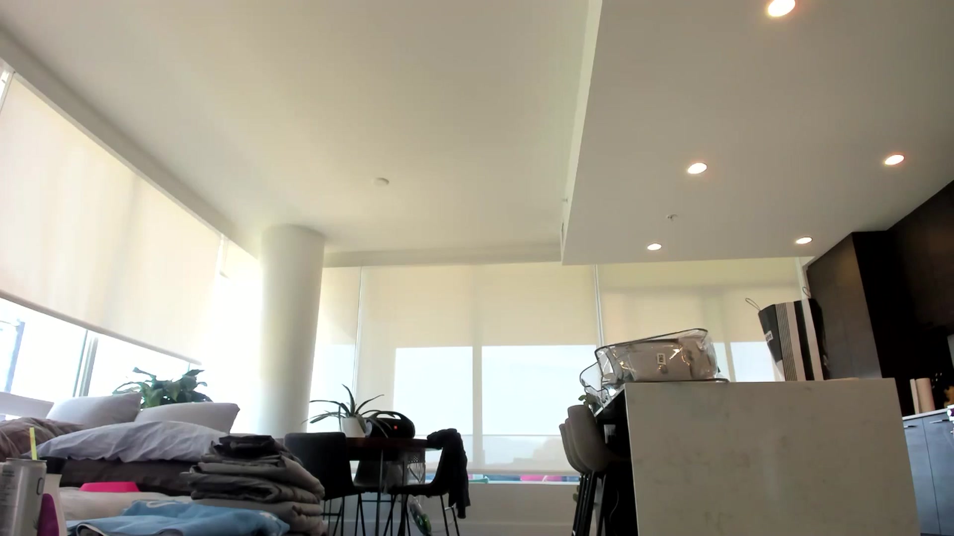 Gallery image thumbnail from Mollyboots's myfreecams stream on, 05/10/2024, 21:16 image 10 of 20