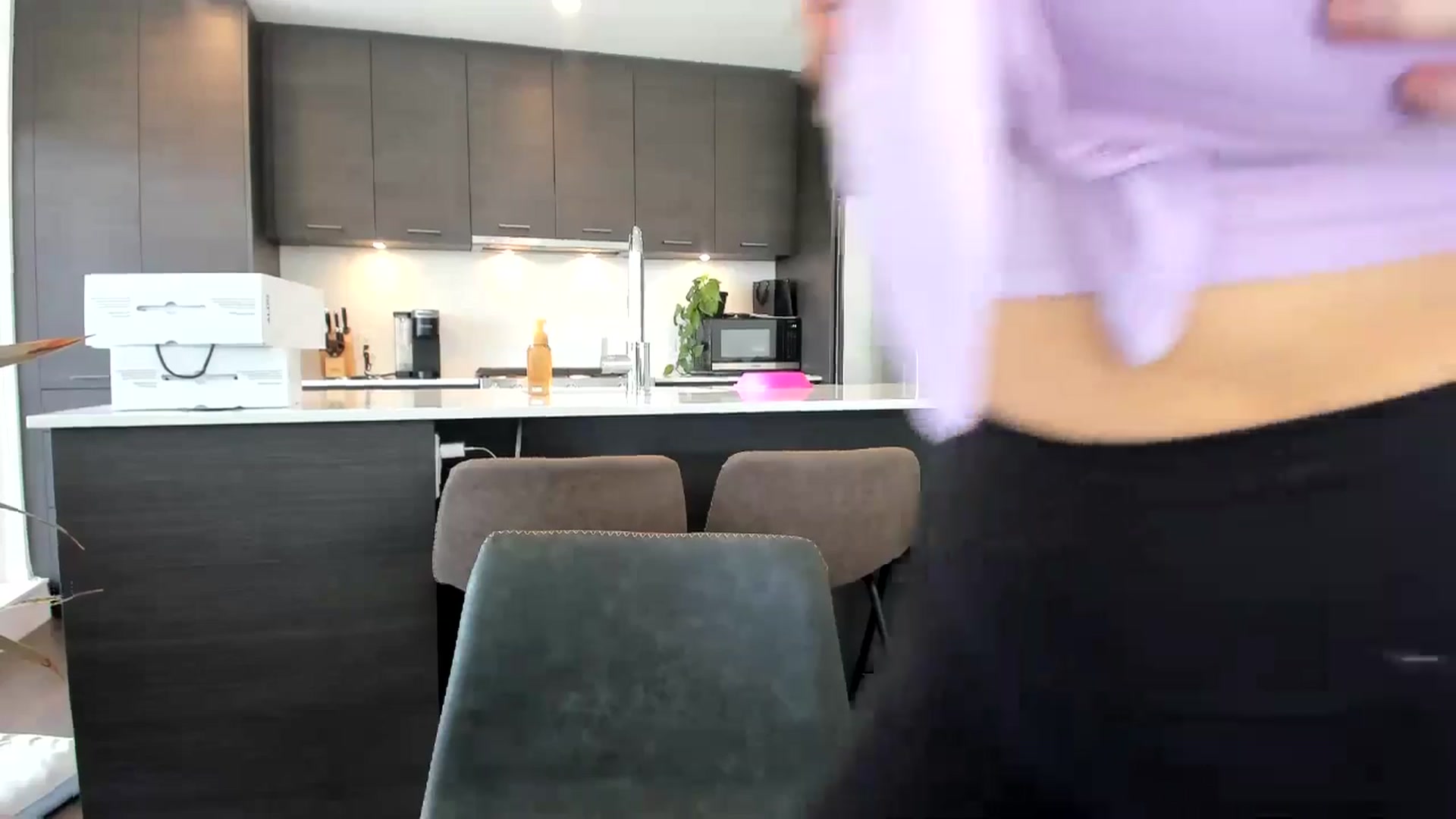 Gallery image thumbnail from Mollyboots's myfreecams stream on, 05/16/2024, 22:28 image 10 of 20