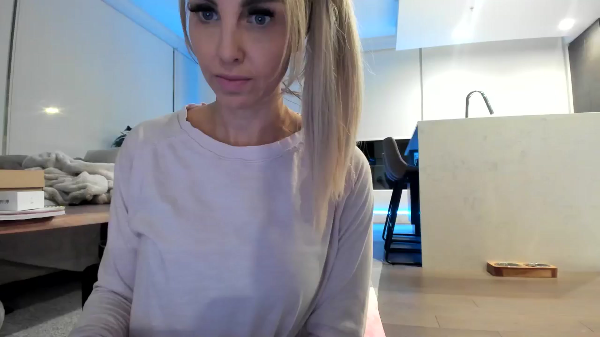 Gallery image thumbnail from Mollyboots's myfreecams stream on, 05/23/2024, 05:02 image 19 of 20