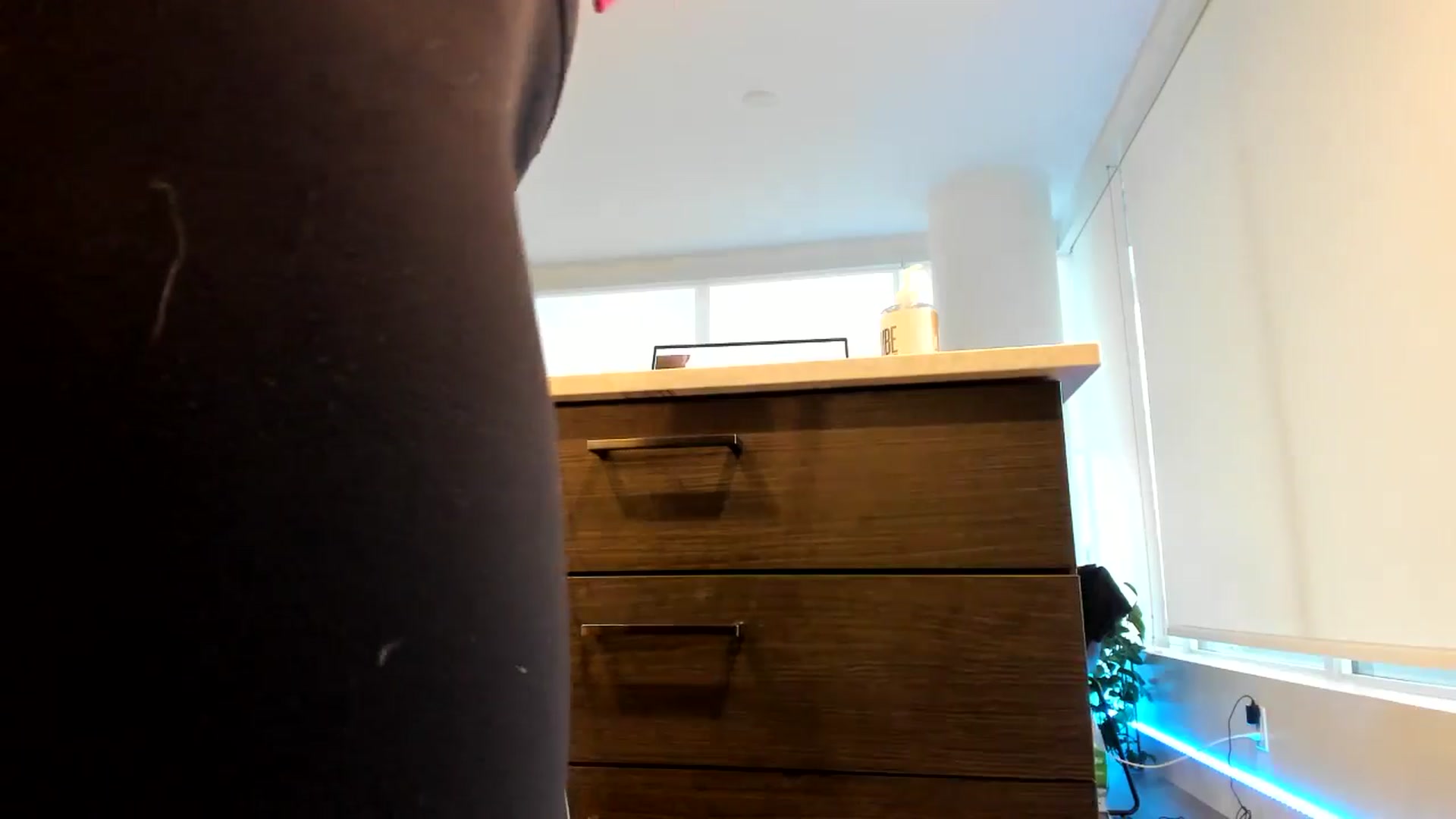 Gallery image thumbnail from Mollyboots's myfreecams stream on, 05/29/2024, 04:07 image 13 of 20