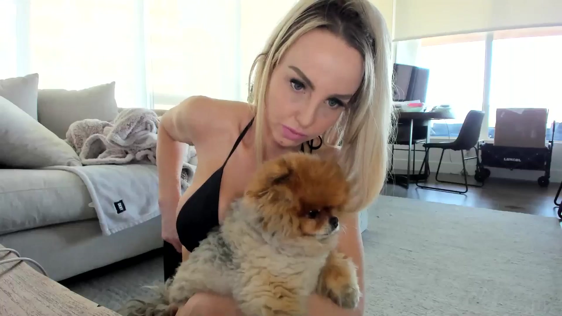 Gallery image thumbnail from Mollyboots's myfreecams stream on, 06/08/2024, 02:25 image 3 of 20