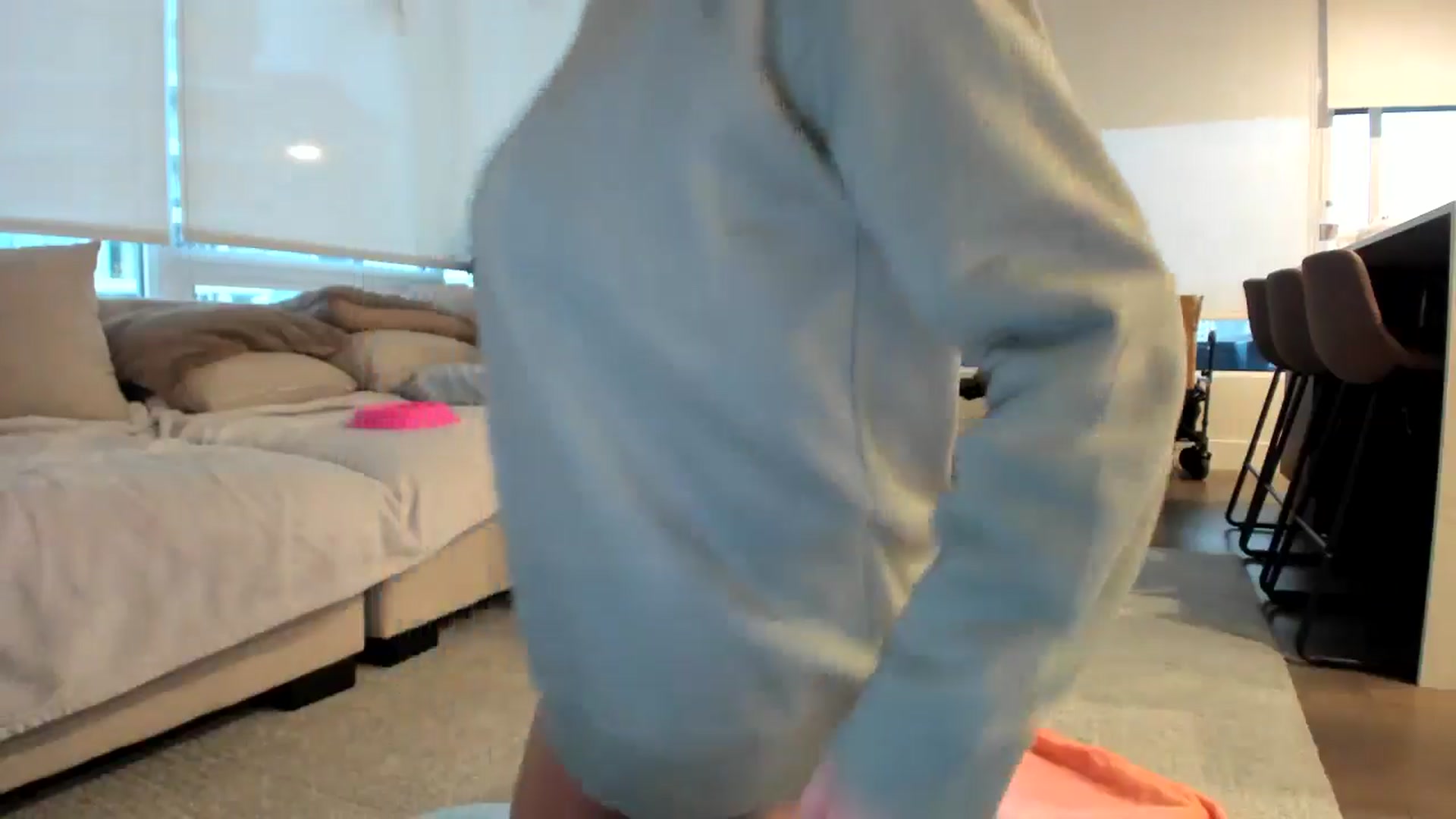 Gallery image thumbnail from Mollyboots's myfreecams stream on, 06/11/2024, 05:22 image 10 of 20