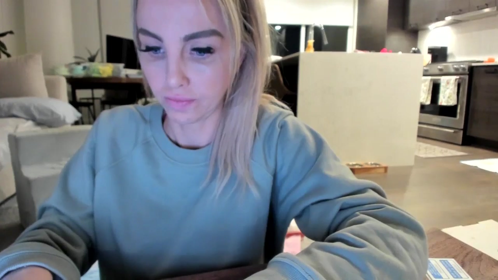 Gallery image thumbnail from Mollyboots's myfreecams stream on, 06/11/2024, 05:22 image 20 of 20