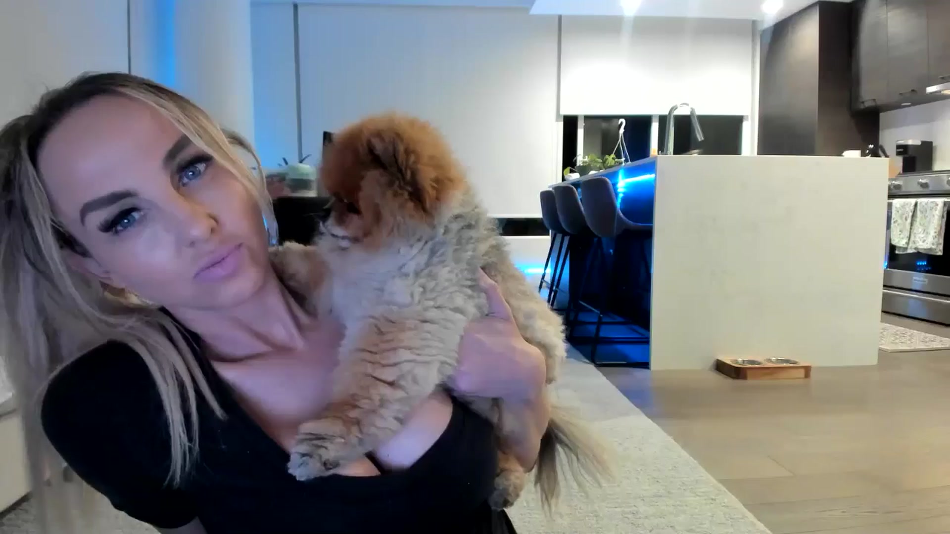 Gallery image thumbnail from Mollyboots's myfreecams stream on, 07/01/2024, 06:06 image 7 of 20