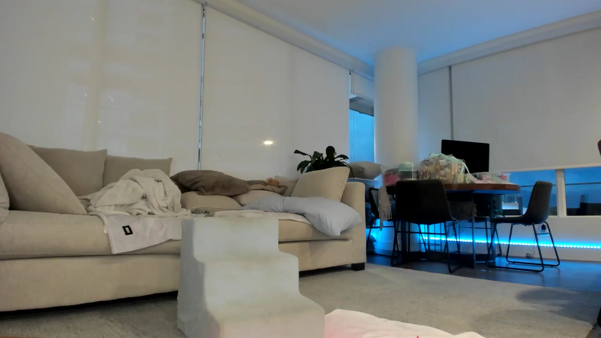 Gallery image thumbnail from Mollyboots's myfreecams stream on, 07/03/2024, 05:19 image 13 of 20