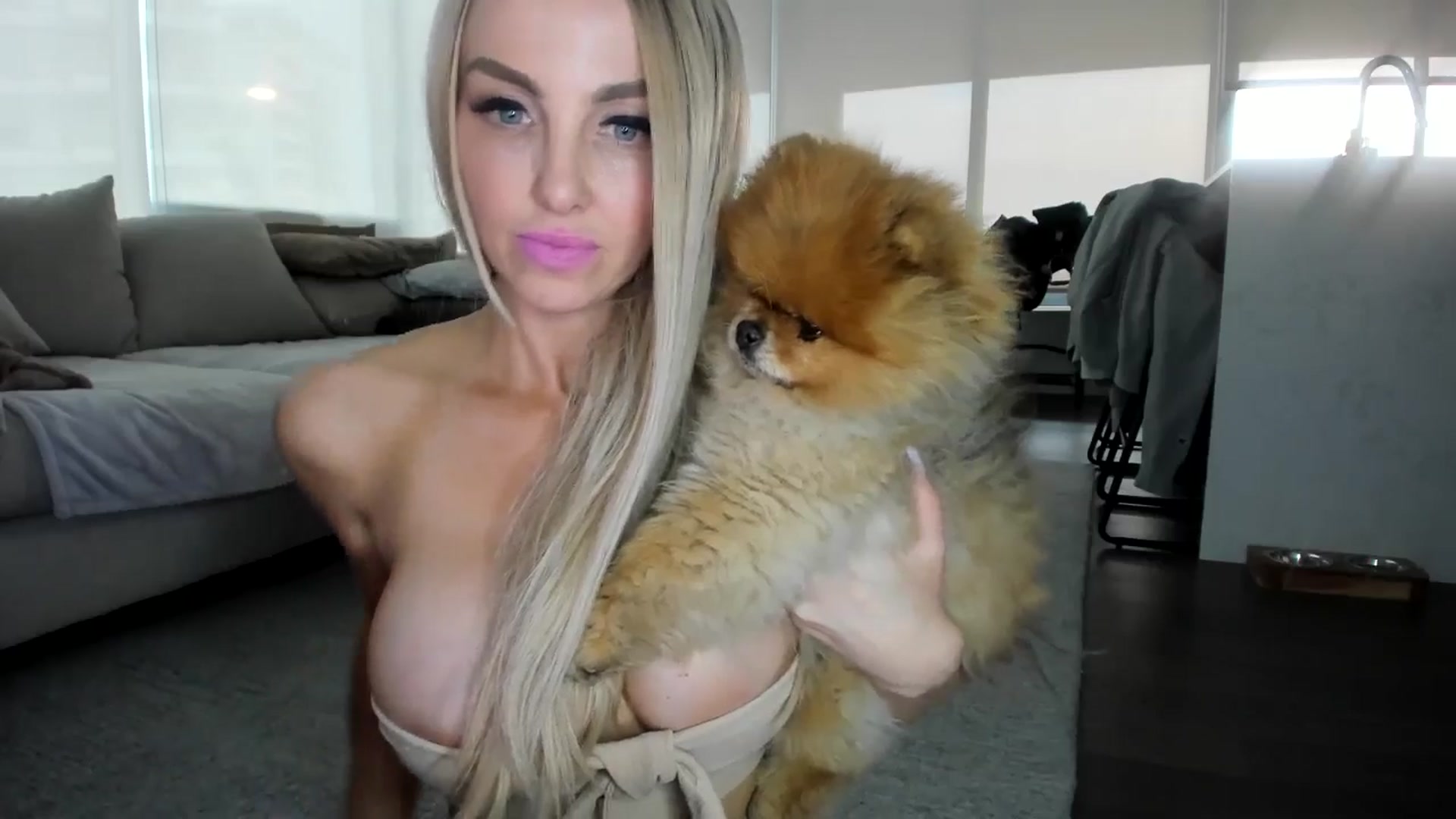 Gallery image thumbnail from Mollyboots's myfreecams stream on, 08/04/2024, 03:35 image 5 of 20