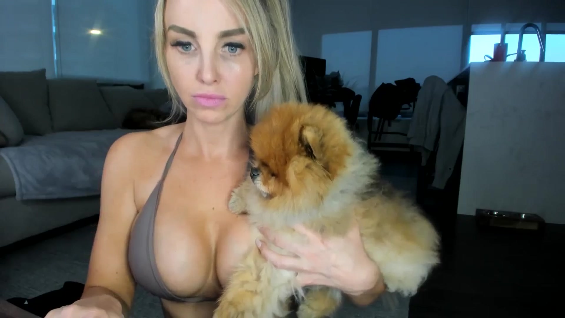 Gallery image thumbnail from Mollyboots's myfreecams stream on, 08/07/2024, 03:58 image 17 of 20