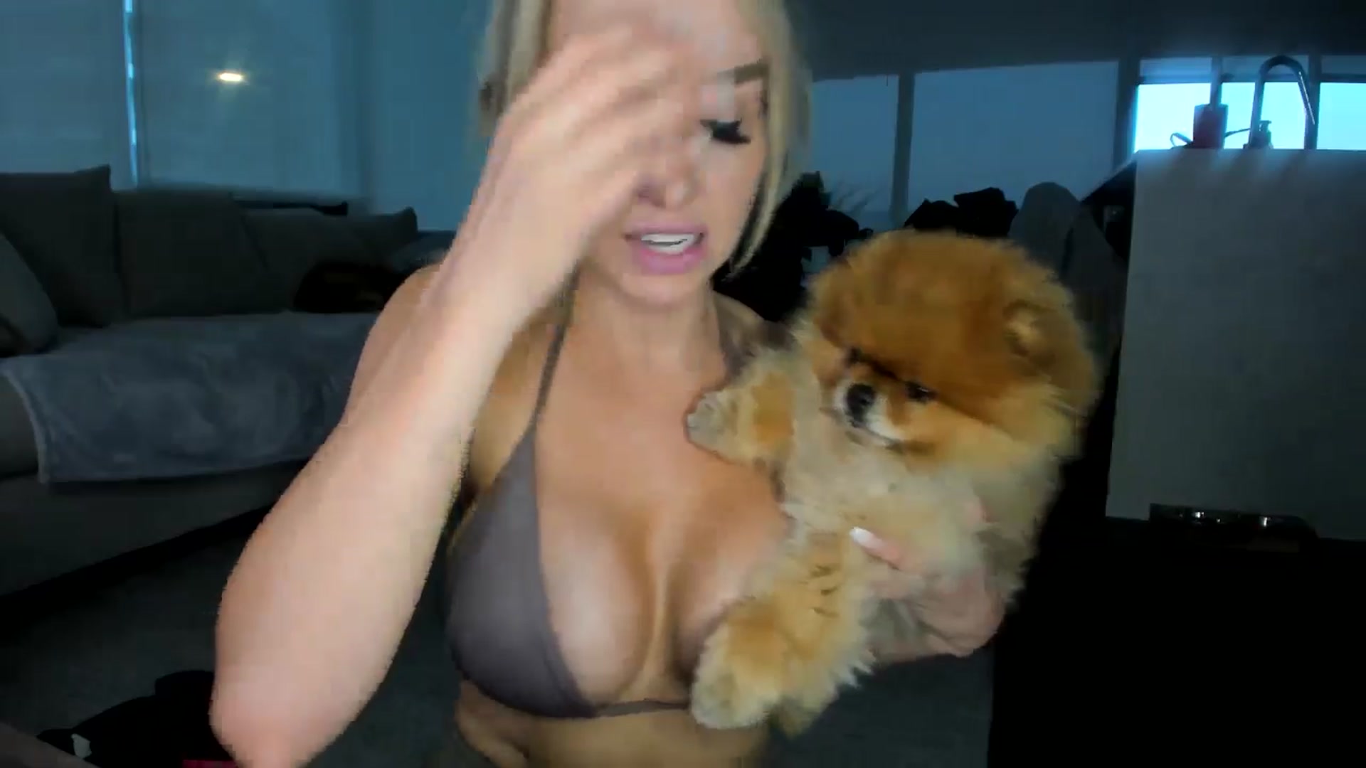 Gallery image thumbnail from Mollyboots's myfreecams stream on, 08/07/2024, 03:58 image 16 of 20