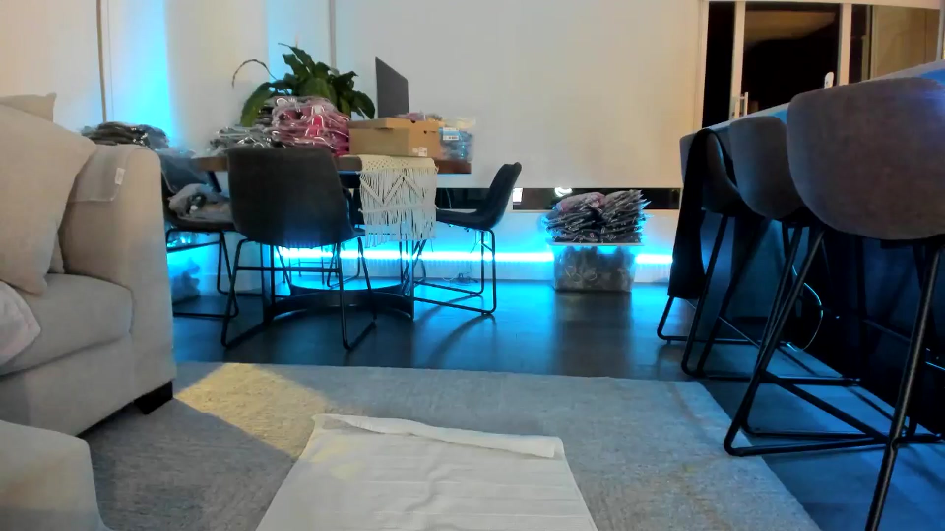 Gallery image thumbnail from Mollyboots's myfreecams stream on, 08/26/2024, 04:03 image 20 of 20