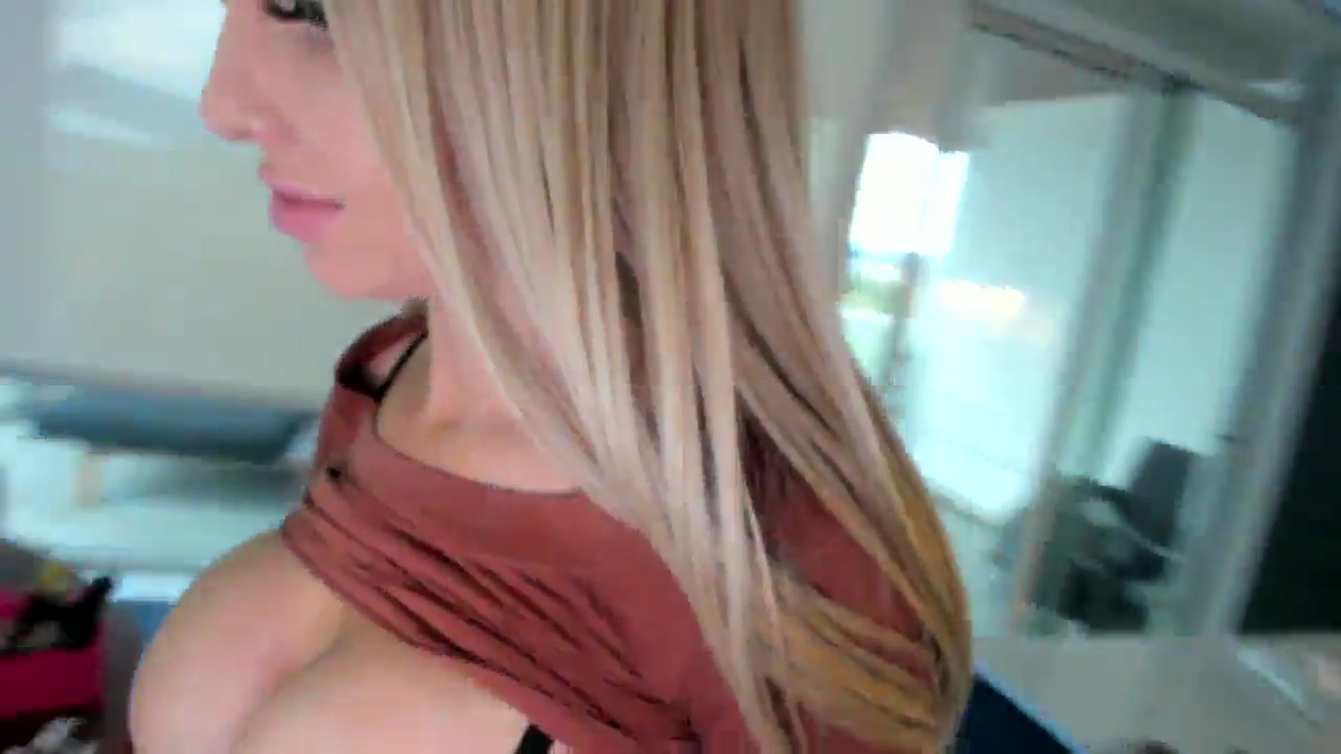 Gallery image thumbnail from Mollyboots's myfreecams stream on, 09/03/2024, 03:34 image 5 of 20