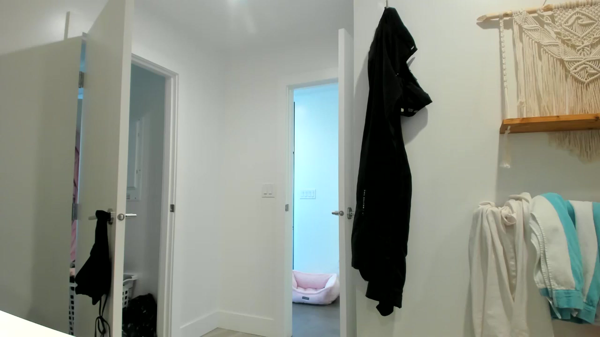 Gallery image thumbnail from Mollyboots's myfreecams stream on, 09/05/2024, 21:08 image 5 of 20