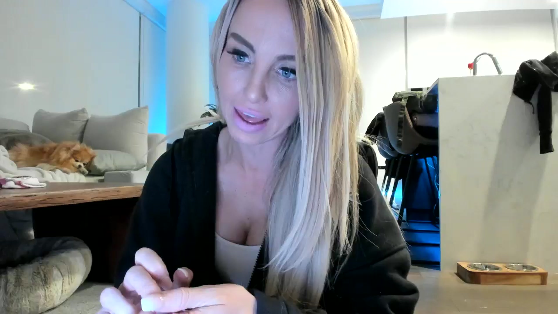 Gallery image thumbnail from Mollyboots's myfreecams stream on, 10/01/2024, 04:01 image 19 of 20