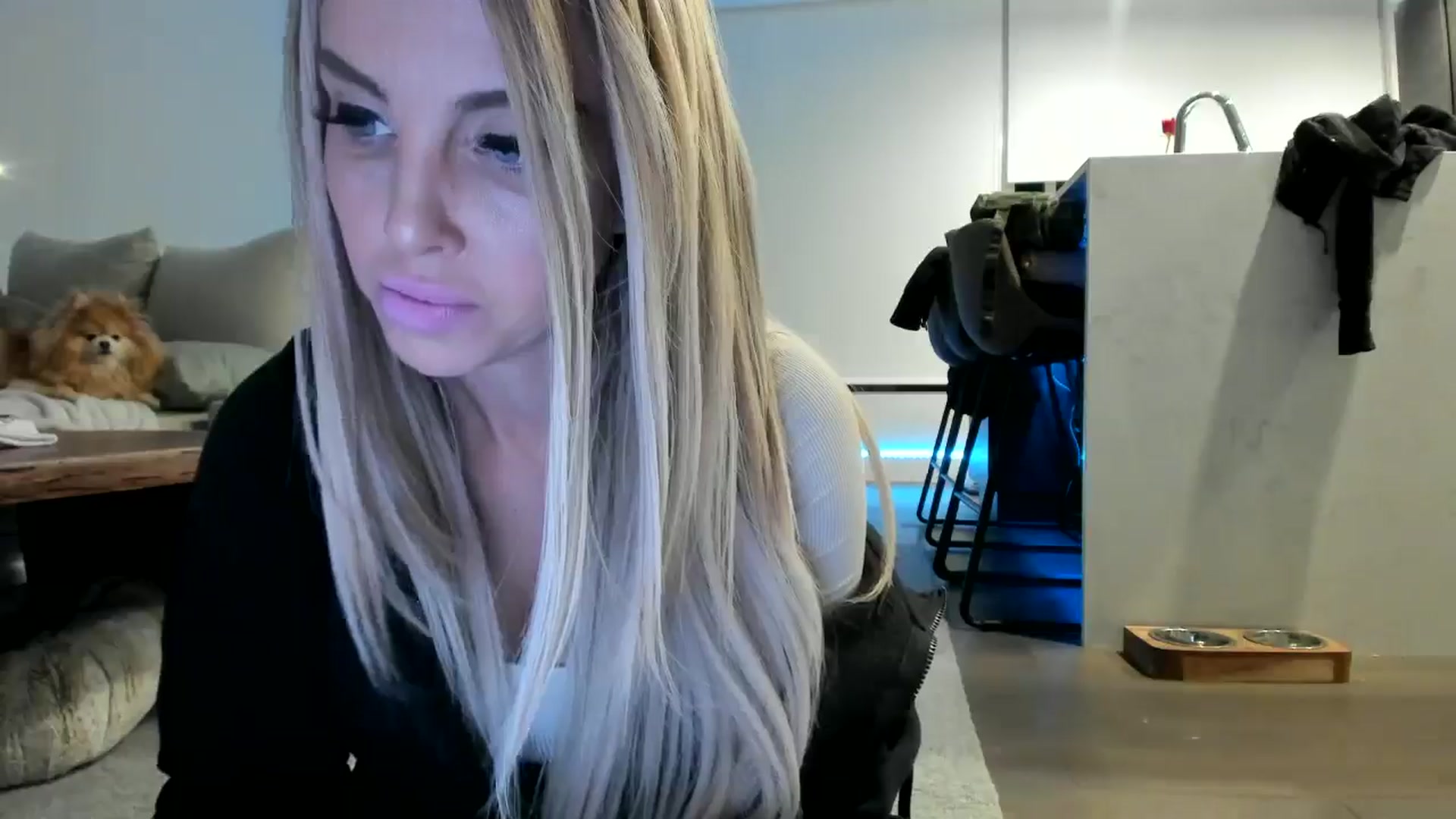 Gallery image thumbnail from Mollyboots's myfreecams stream on, 10/01/2024, 04:01 image 14 of 20