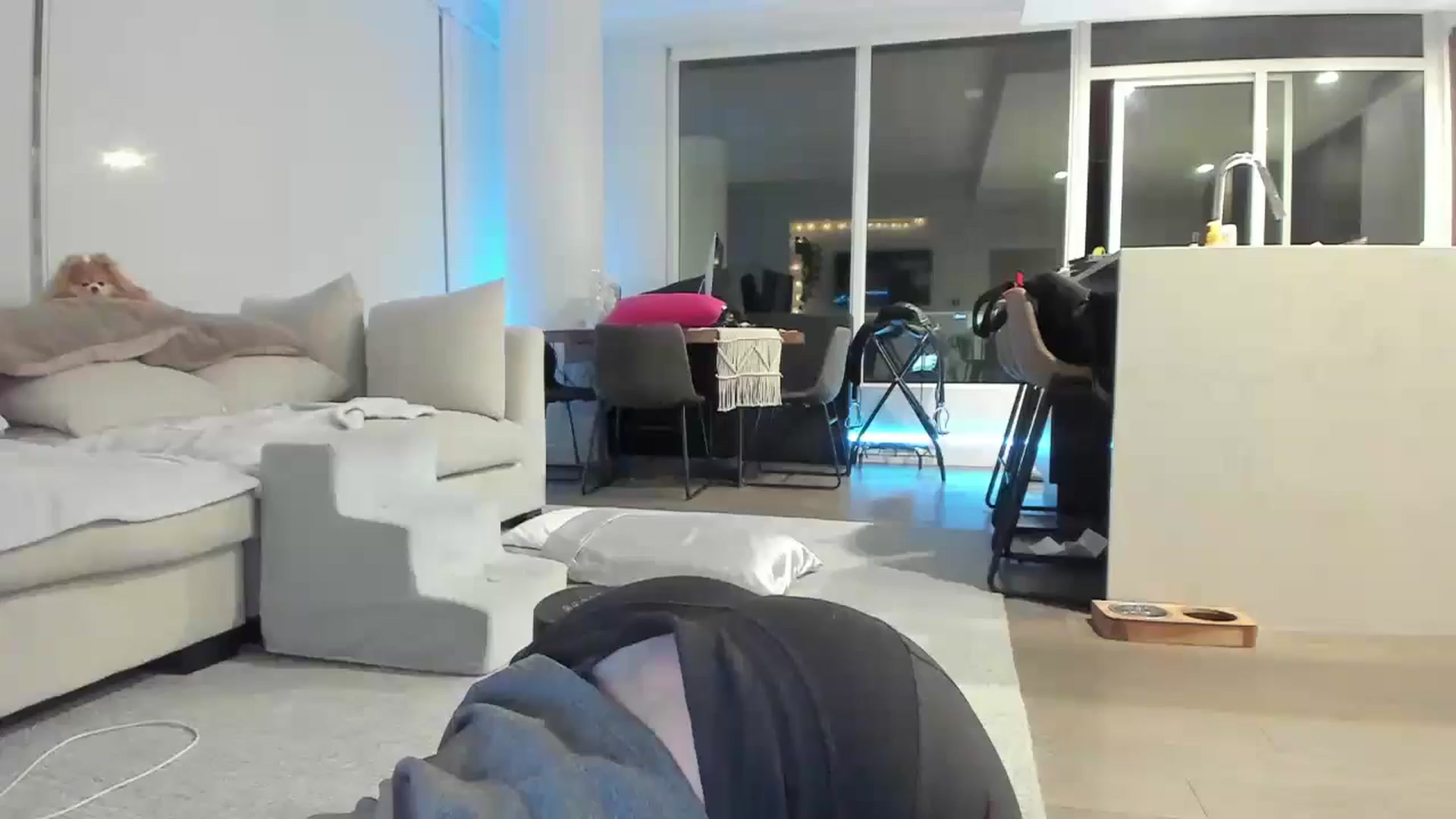 Gallery image thumbnail from Mollyboots's myfreecams stream on, 11/06/2024, 04:21 image 10 of 20