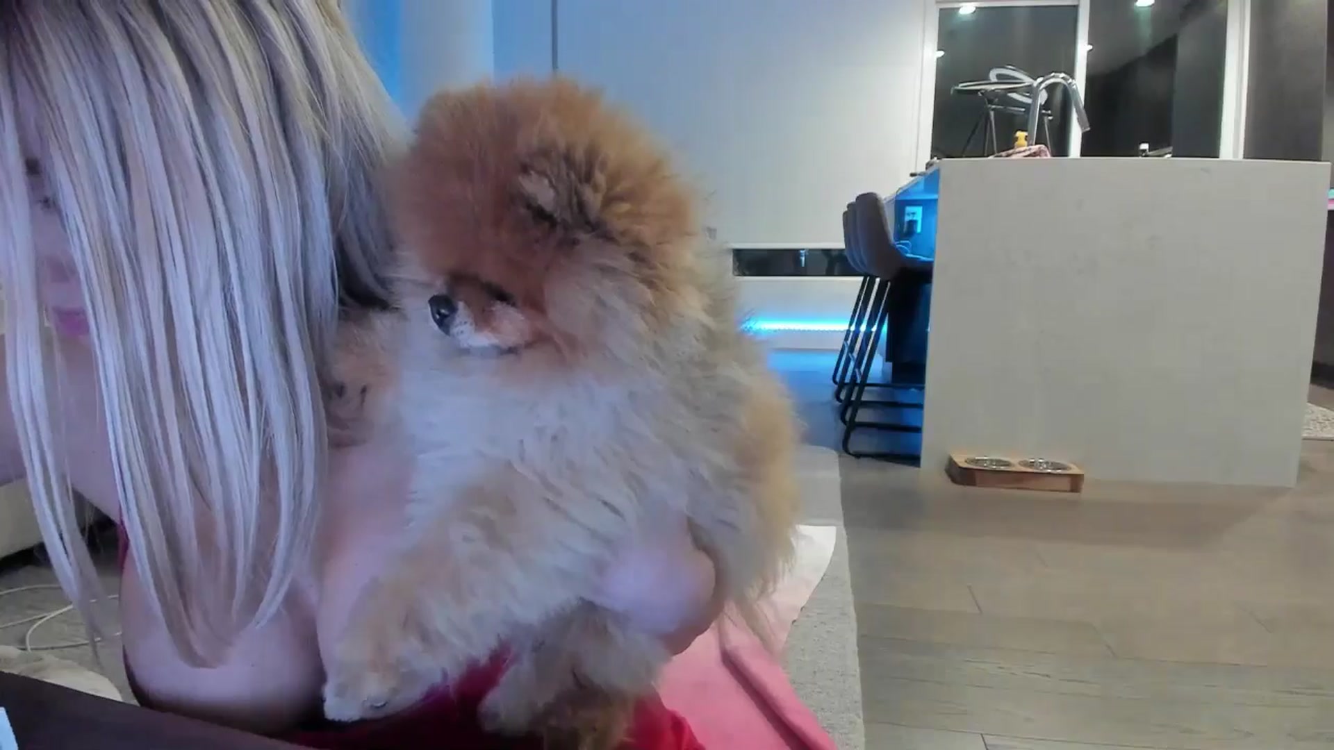 Gallery image thumbnail from Mollyboots's myfreecams stream on, 11/28/2024, 05:05 image 4 of 20