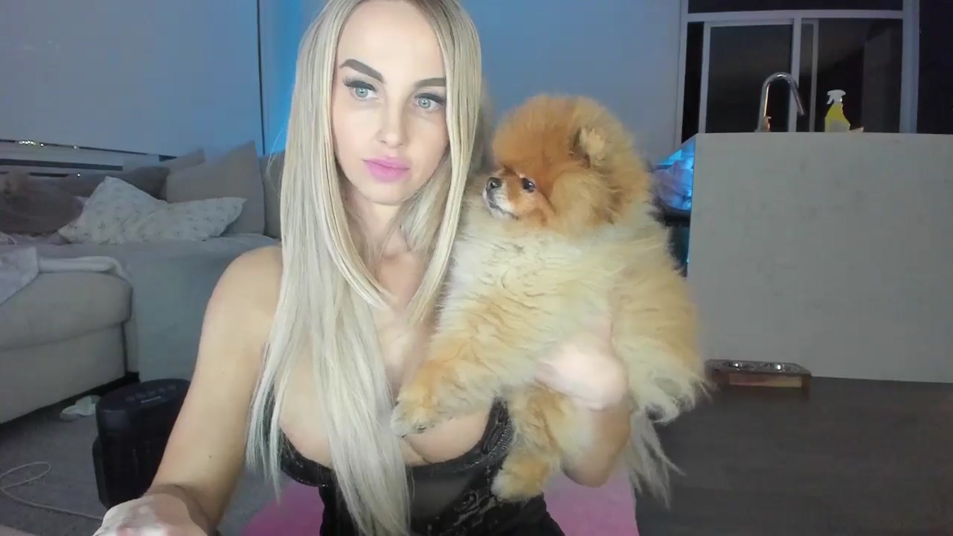 Gallery image thumbnail from Mollyboots's myfreecams stream on, 11/29/2024, 04:53 image 2 of 20