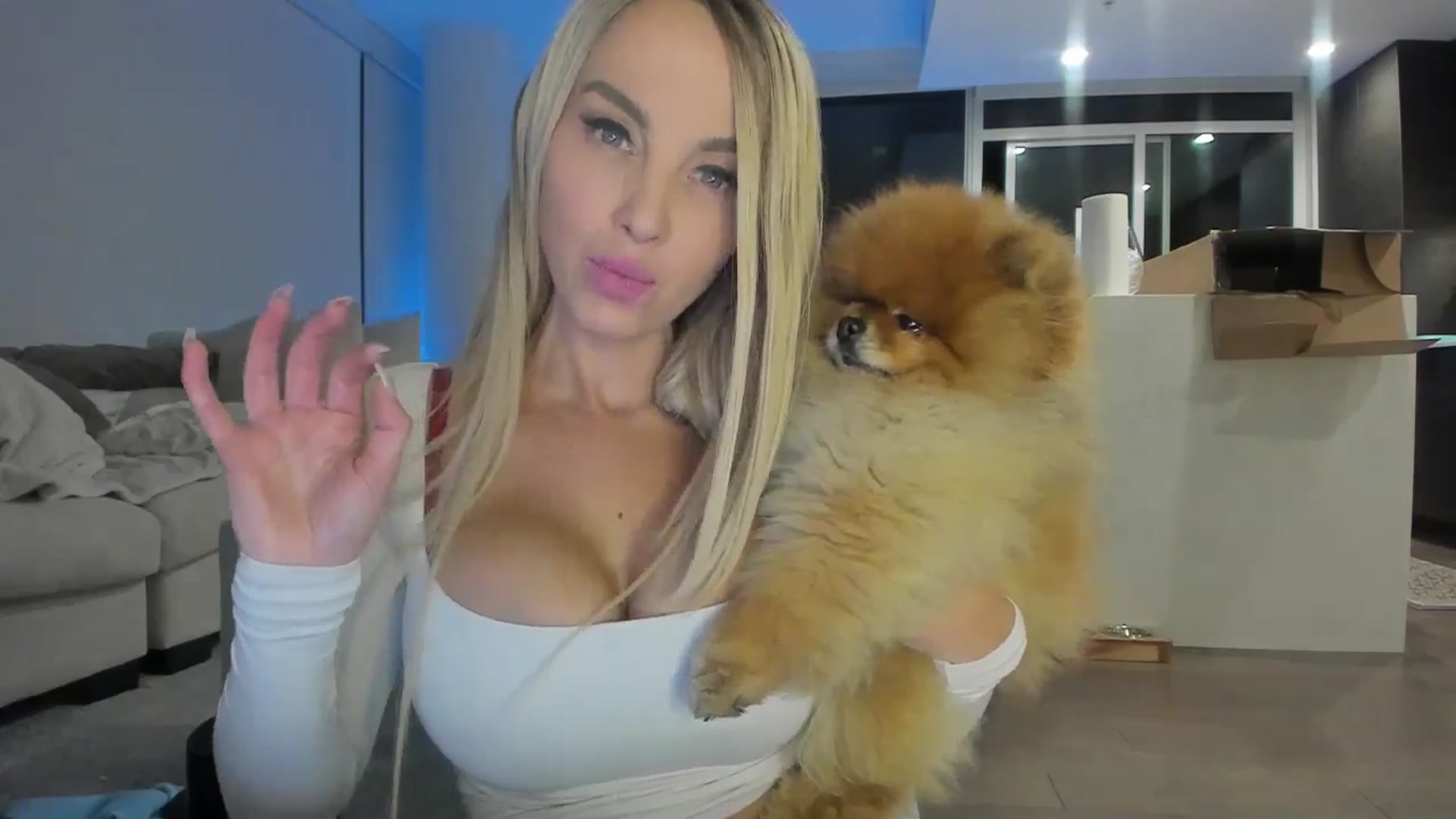 Gallery image thumbnail from Mollyboots's myfreecams stream on, 12/05/2024, 05:23 image 5 of 20