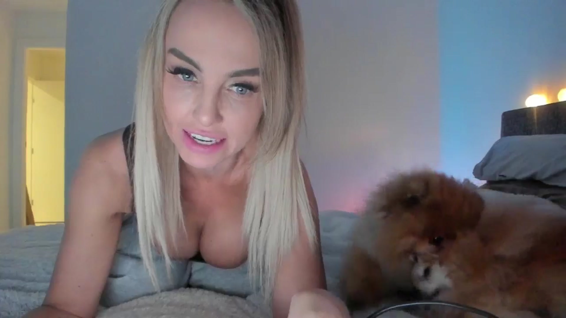 Gallery image thumbnail from Mollyboots's myfreecams stream on, 12/07/2024, 01:52 image 3 of 20
