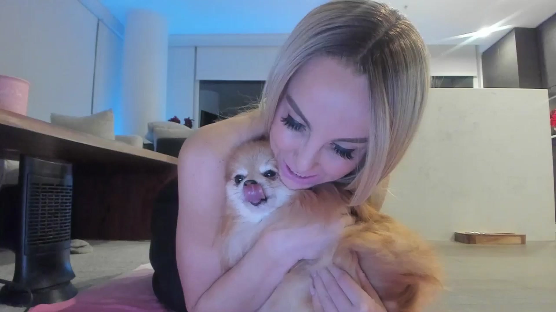 Gallery image thumbnail from Mollyboots's myfreecams stream on, 01/03/2025, 04:36 image 4 of 20