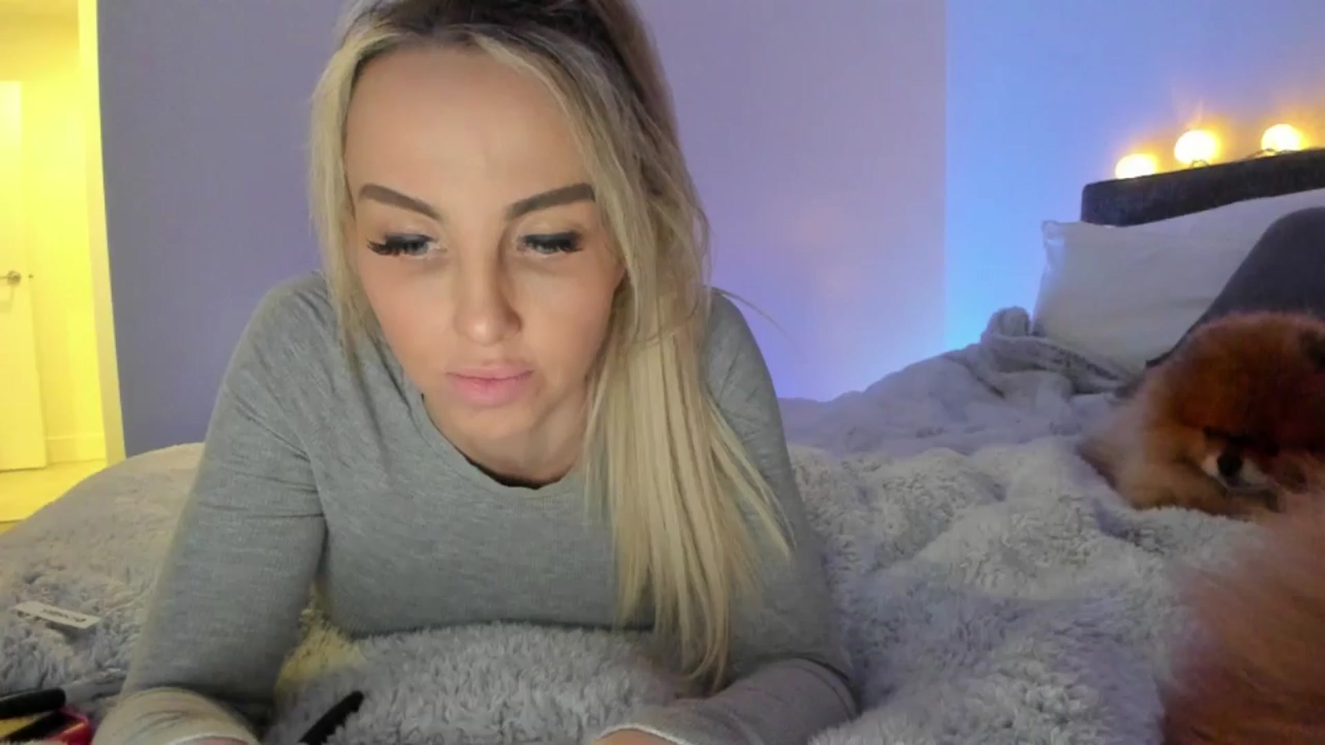 Gallery image thumbnail from Mollyboots's myfreecams stream on, 01/08/2025, 03:13 image 15 of 20