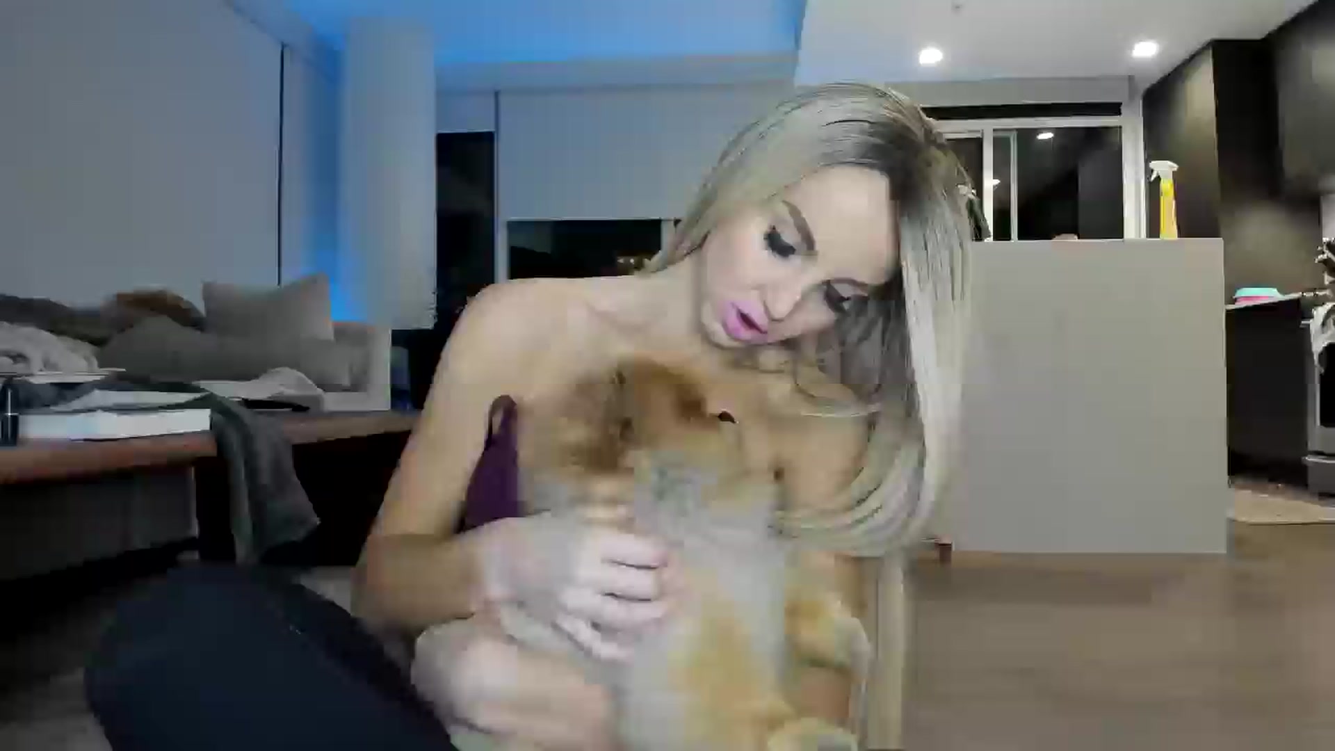 Gallery image thumbnail from Mollyboots's myfreecams stream on, 01/10/2025, 04:02 image 18 of 20